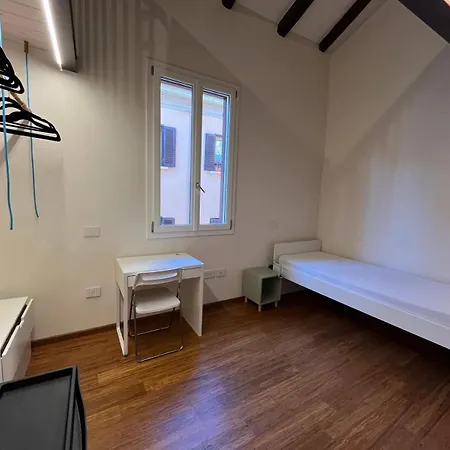 Apartment Moderno In Piazza Aldrovandi