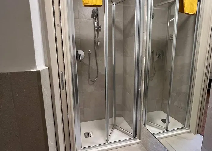 Moderno In Piazza Aldrovandi