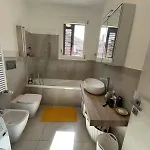 Moderno In Piazza Aldrovandi Appartamento
