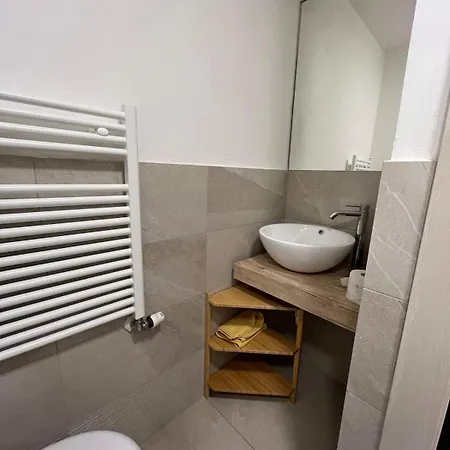 Moderno In Piazza Aldrovandi Apartmán *